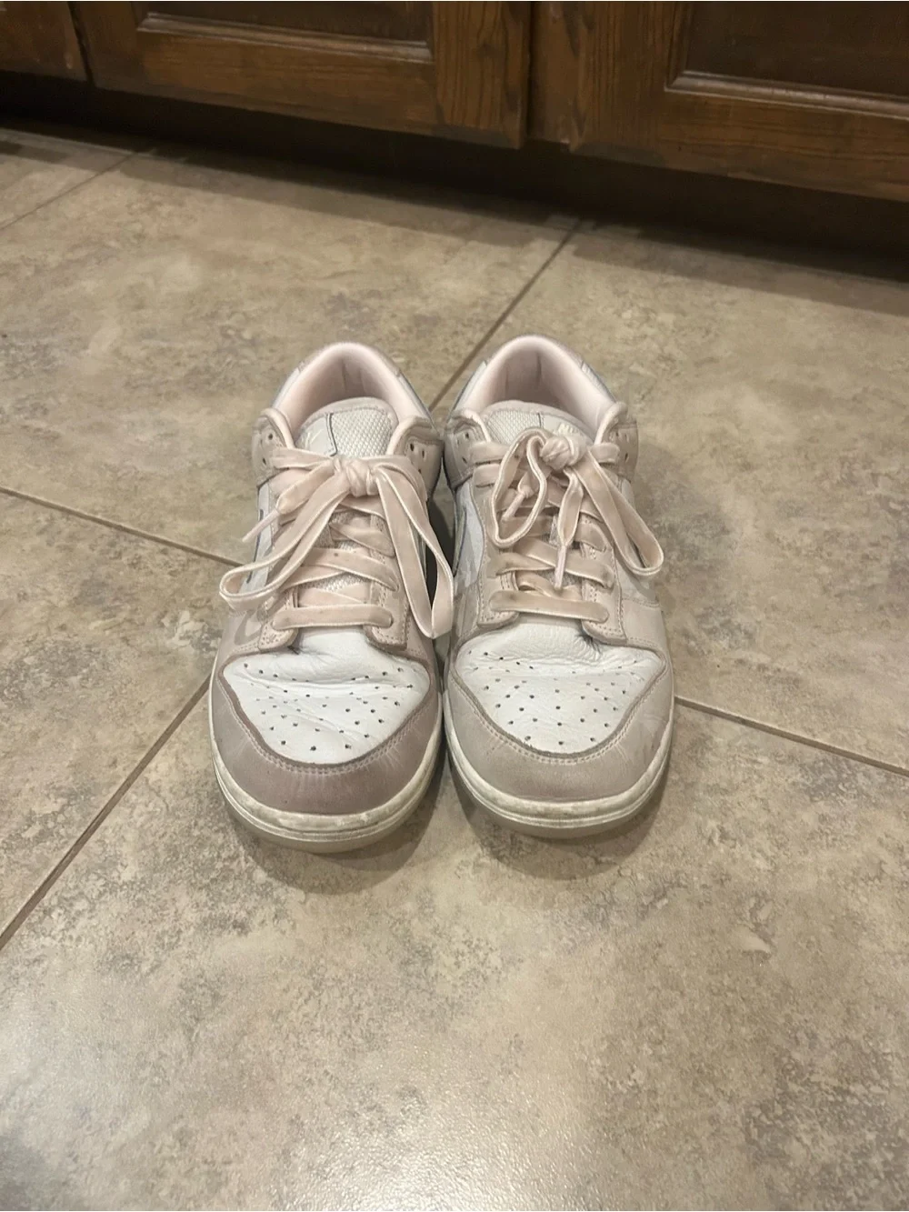 Nike classic low